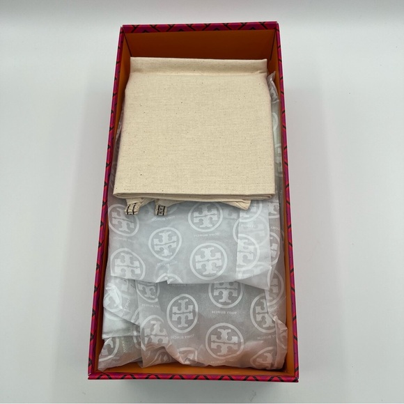 Tory Burch size 8 Mint Chocolate Chip Patent Leather Miller Thong Sandal NIB - Picture 3 of 12